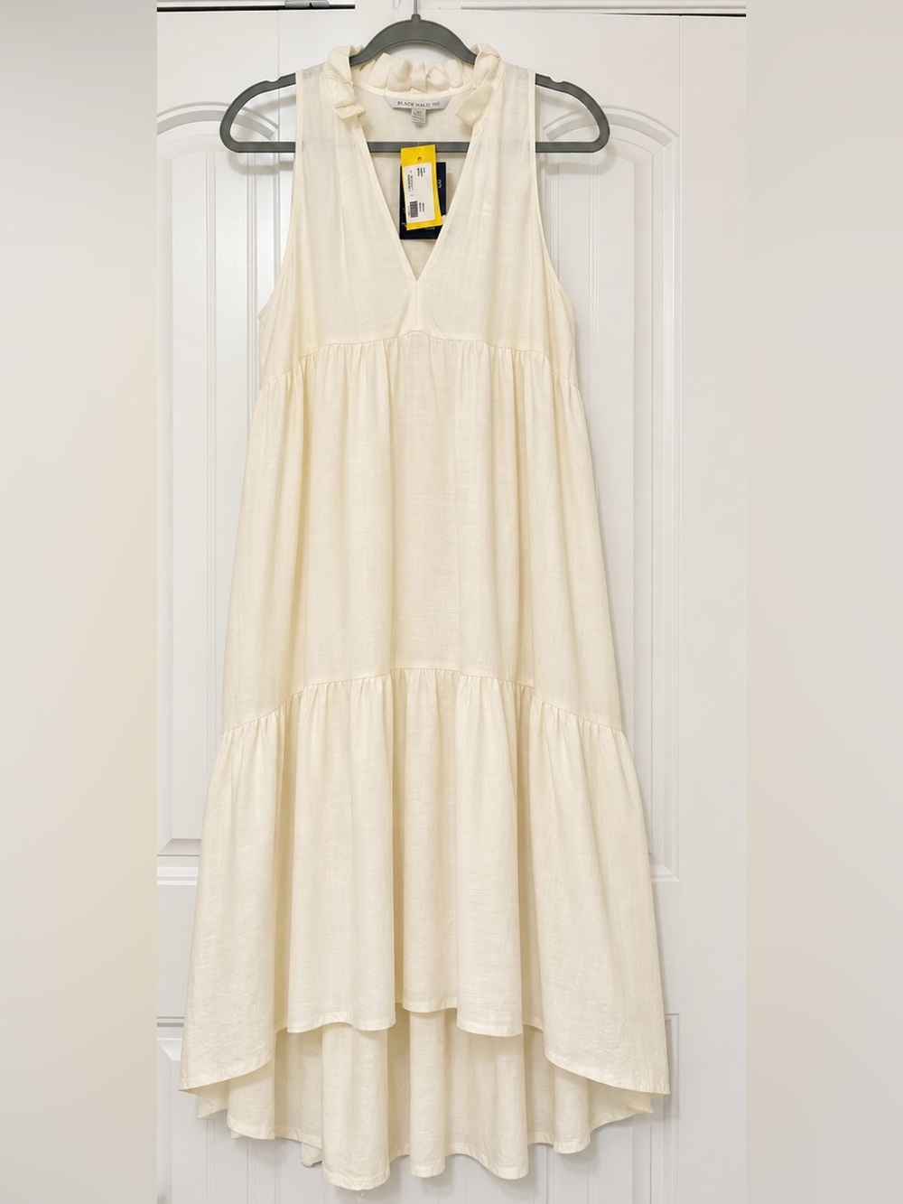 Black Halo Cream Ruffled-Neck Tiered Maxi Dress